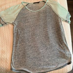 Women’s prana sheer baseball tee, sz sm